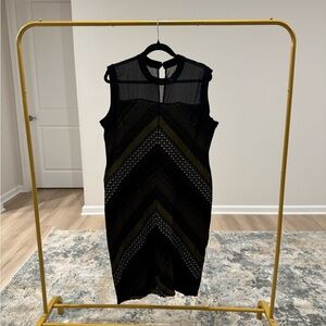 RACHEL Rachel Roy Black, Olive & White Chevron Print Midi Sweater Dress